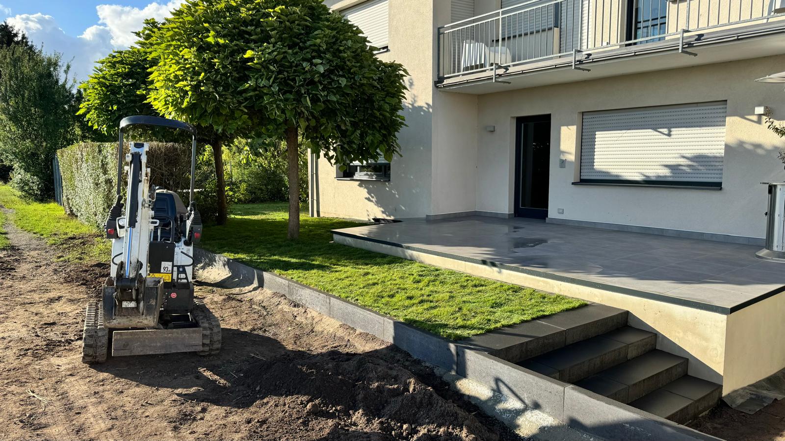 Komplette Terrassenrenovierung und Fundamentabdichtung nach Bambusschäden