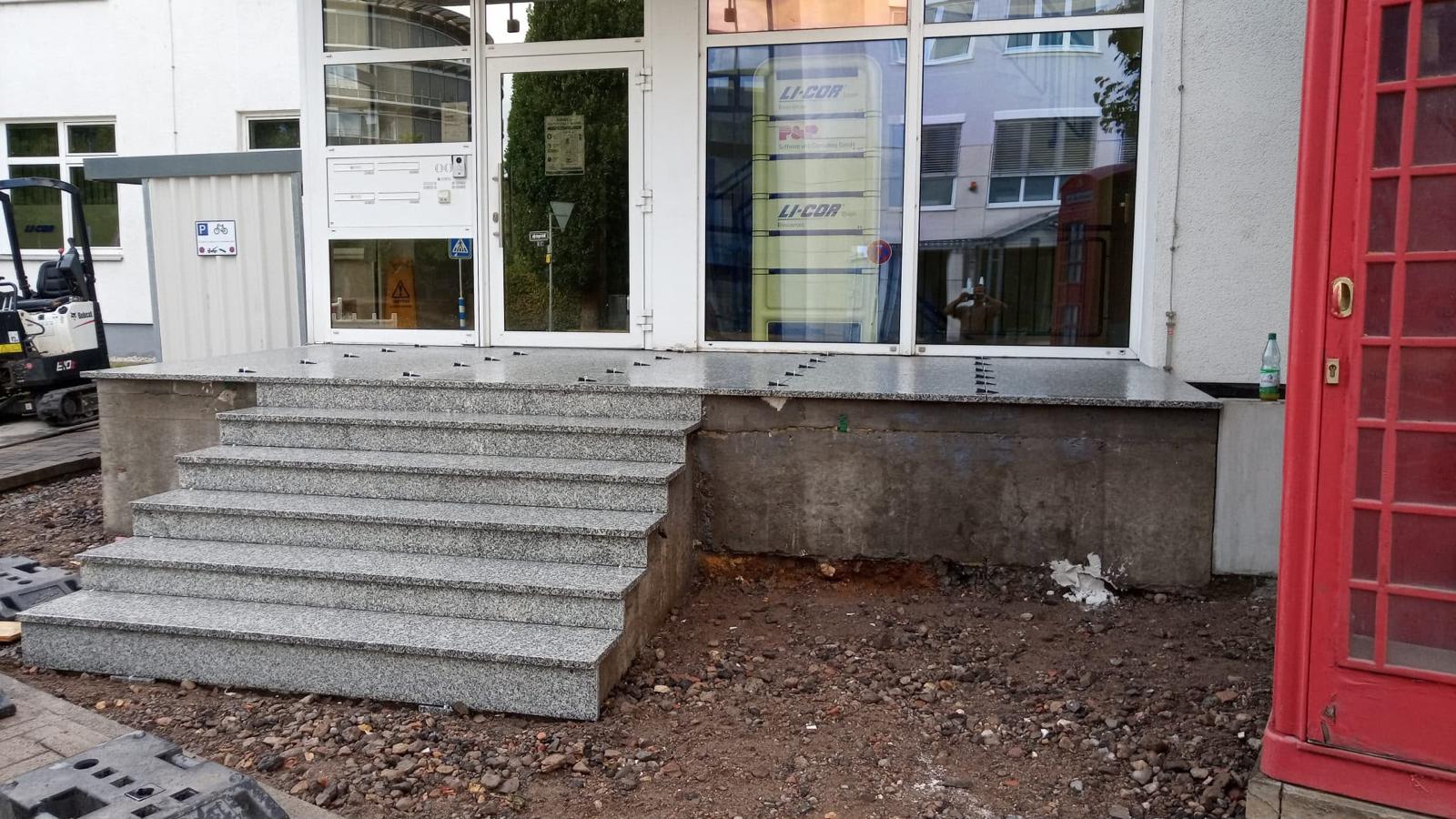 Neugestaltung des Eingangsbereichs bei LI-COR