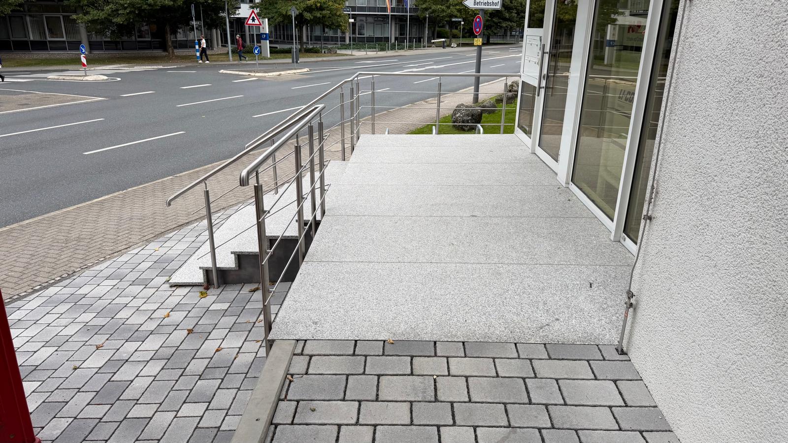 Neugestaltung des Eingangsbereichs bei LI-COR