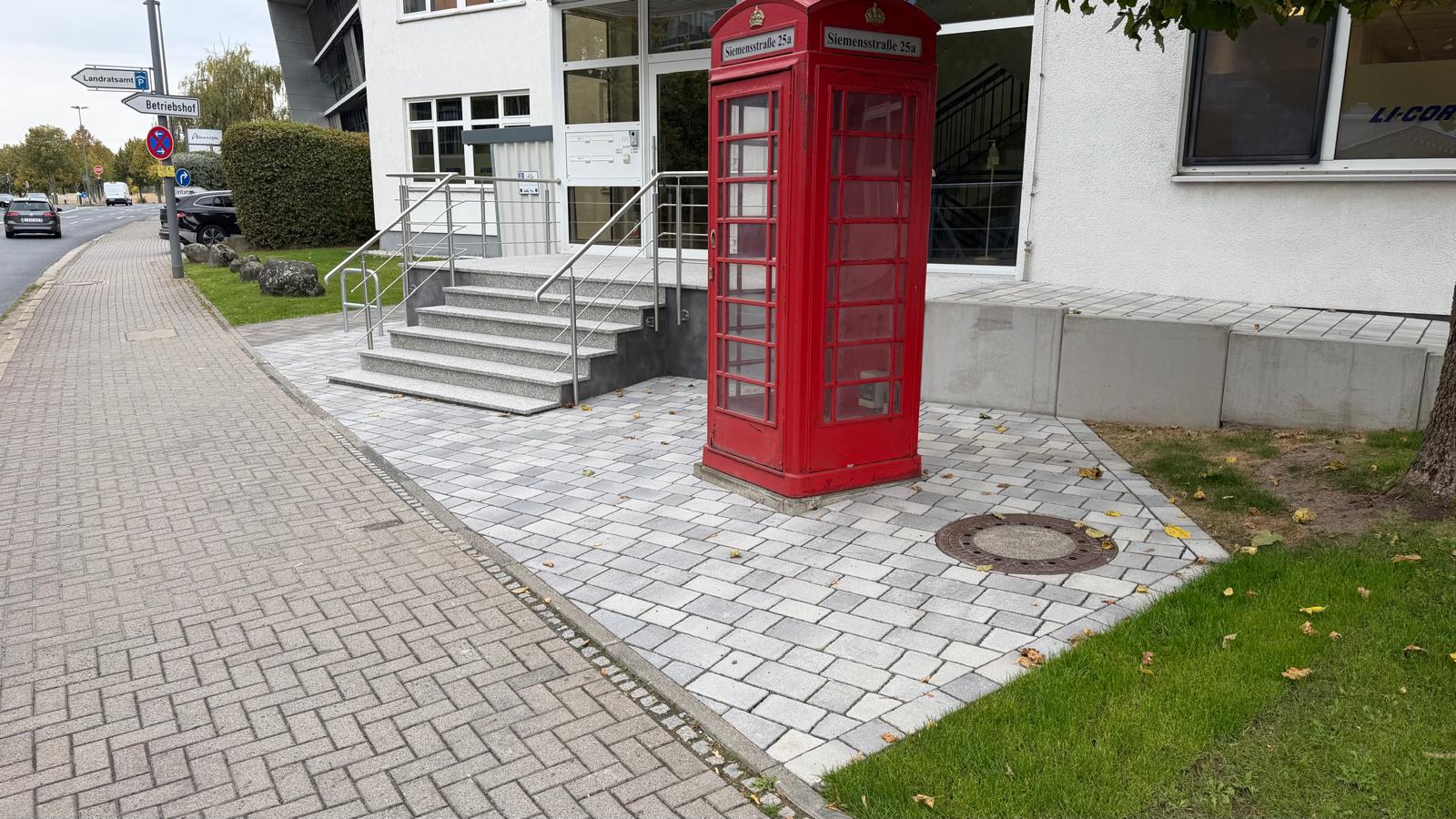 Neugestaltung des Eingangsbereichs bei LI-COR